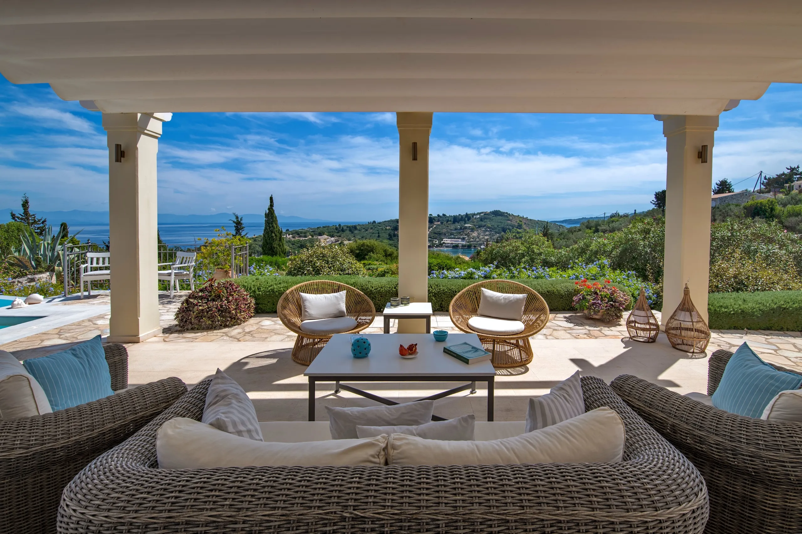 Chloe Villa - PaxosRetreats