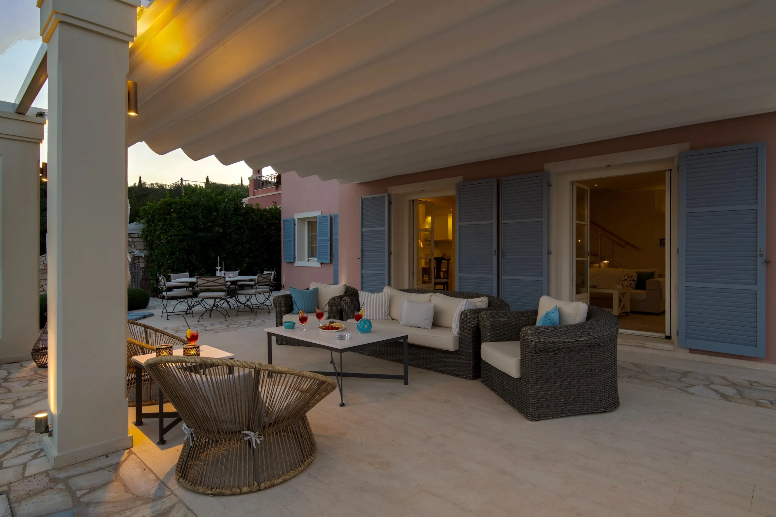 Chloe Villa - PaxosRetreats