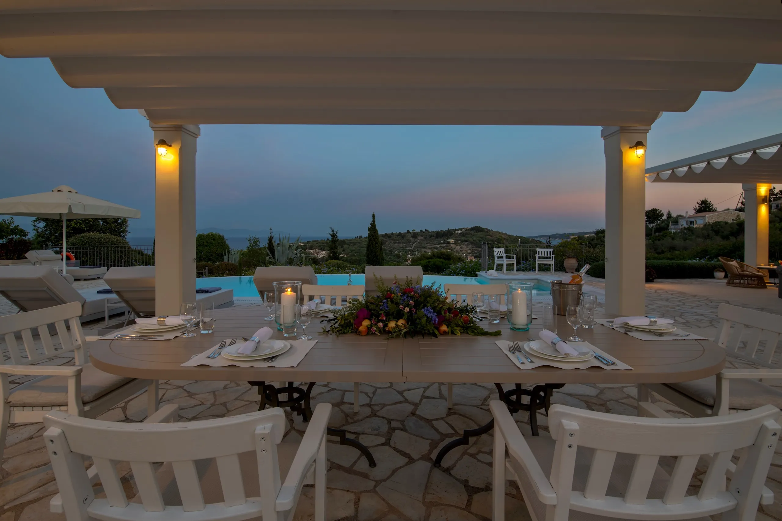 Chloe Villa - PaxosRetreats