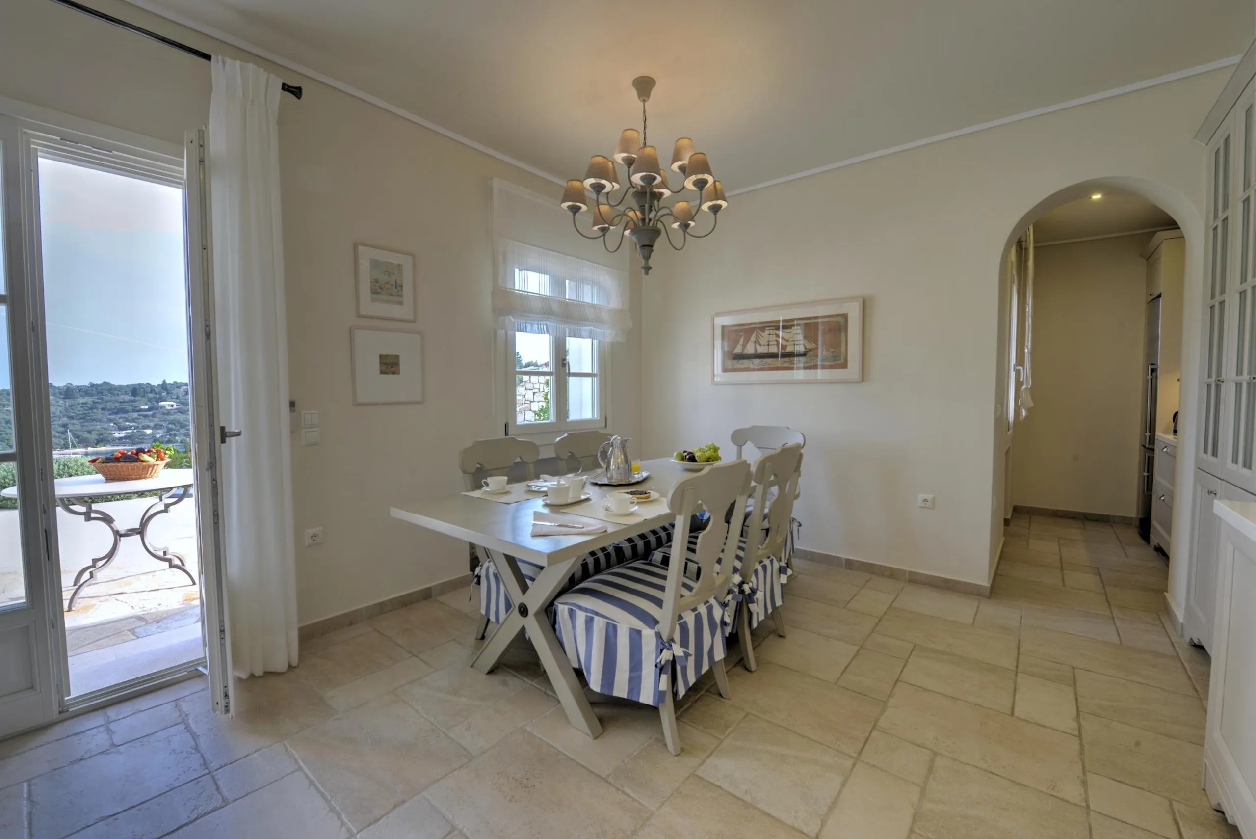 Chloe Villa - PaxosRetreats