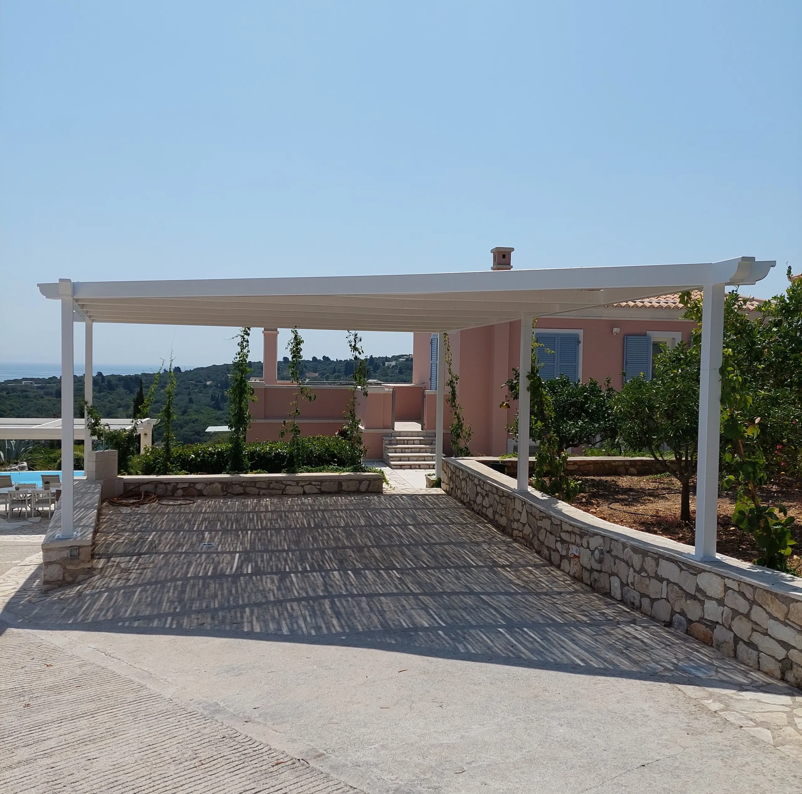 Chloe Villa - PaxosRetreats