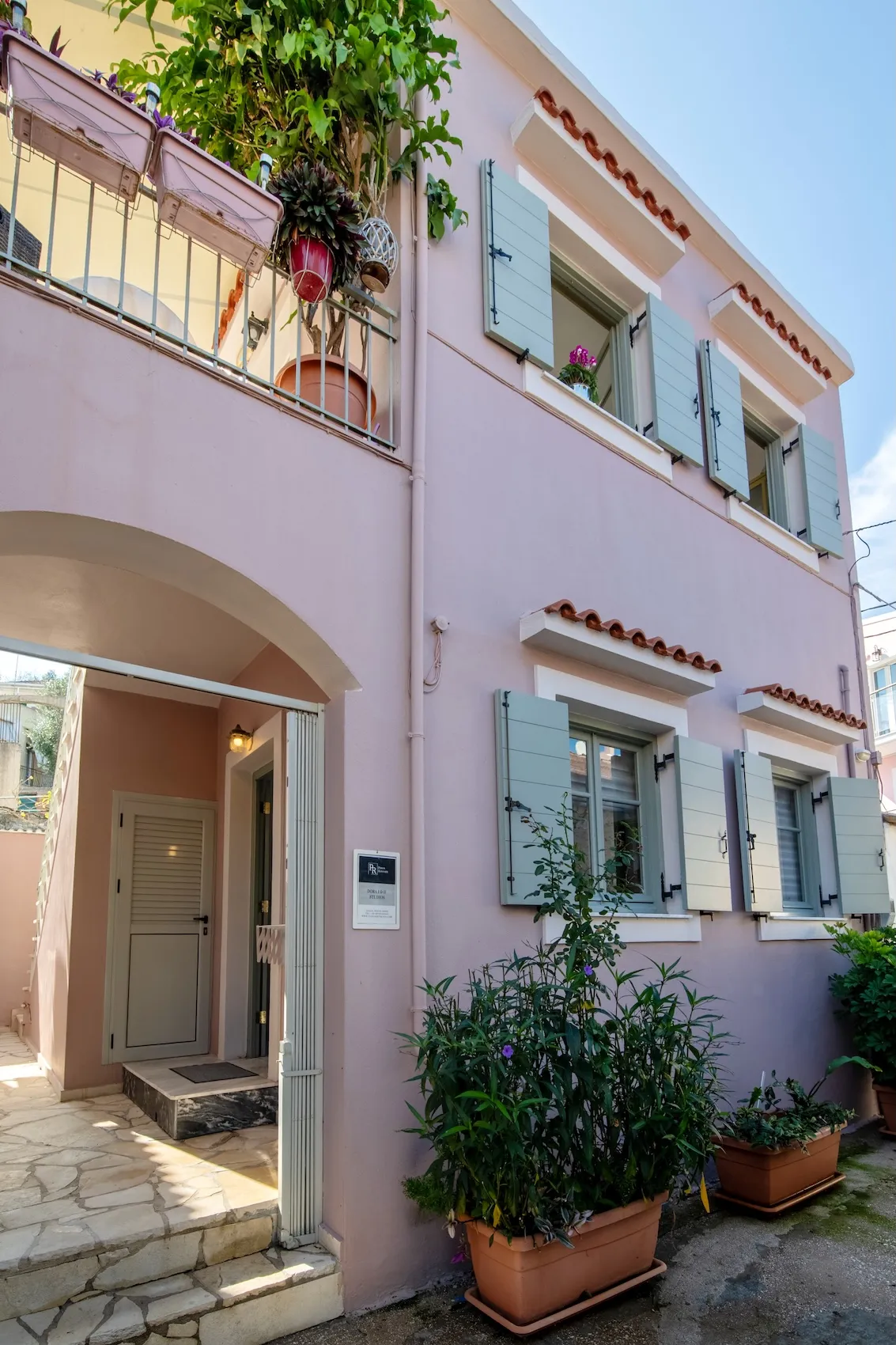 Dora I Studio - Paxos Retreats