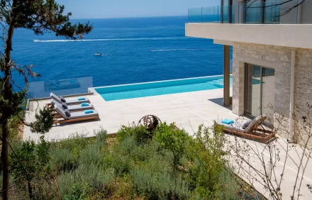 Top 10 reasons to book your next retreat on Paxos island