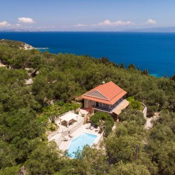 Chryssa villa Paxos retreats