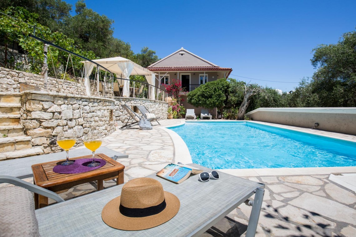 Chryssa villa Paxos retreats