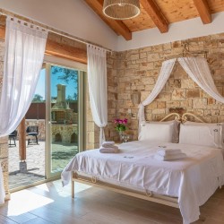 Kristy II Luxury Suite | PaxosRetreats