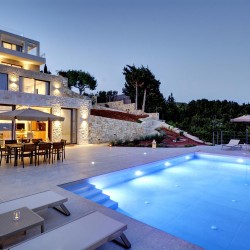 Nemesis Villa - PaxosRetreats