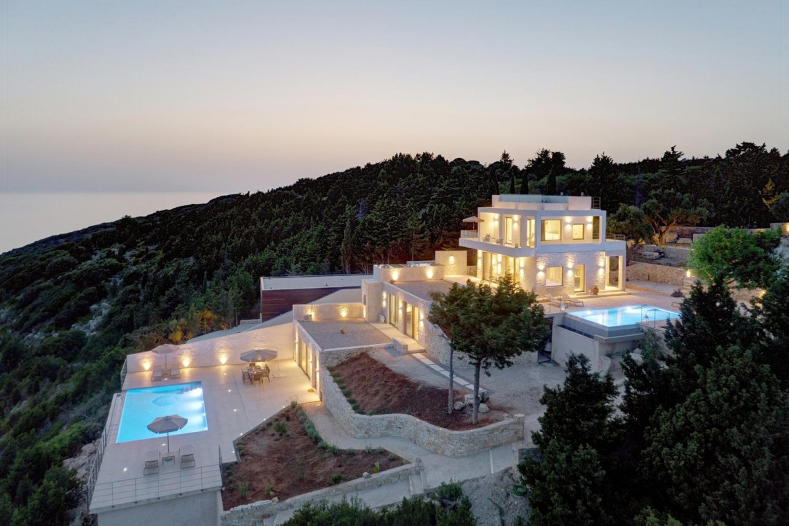 Nemesis Villa - PaxosRetreats