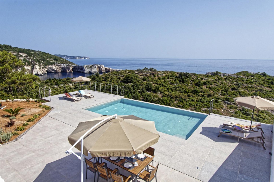 Nemesis Villa - PaxosRetreats