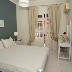 Paolas Apartment | PaxosRetreats.com